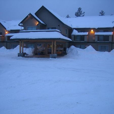 בלו ריבר Glacier Mountain Lodge מראה חיצוני תמונה